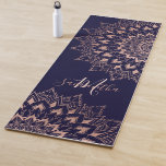Blaue Rose Boho mandala Monogramm Yogamatte<br><div class="desc">Chinesische Rose Boho mandala Monogramm</div>