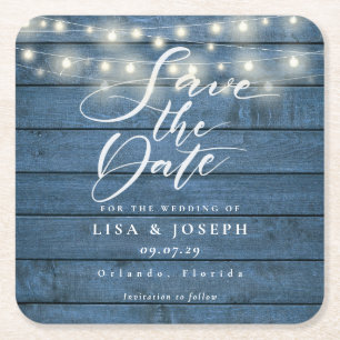 Blaue Rustikale Holz-Lichterkette Save-the-Date Rechteckiger Pappuntersetzer
