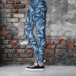 Blaue Schalen Leggings<br><div class="desc">Blaue Federn tanzen durch diese Leggings.</div>