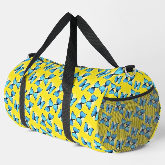 Blaue Schmetterlinge auf Gelb Duffle Bag (Rechte Ecke)