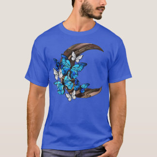 Blaue Schmetterlinge auf hölzernem Halbmond TShirt