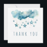 Blaue Sterne Danke für die Flachquadrat-Karte<br><div class="desc">Mit dieser bezaubernden Watercolor Blue Starry Sky Dankeschön Card bedanken Sie sich herzlich für Ihre Babydusche. Mit zarten Aquarellsteinen, sanften Pastelltönen und fröhlichen blauen Sternen, die zwischen flauschigen Wolken treiben, schafft diese Karte eine traumhafte und magische Atmosphäre. Das bezaubernde, künstlerische Design verleiht Ihrem Fest Schönheit und Wunder, sodass sich jede...</div>