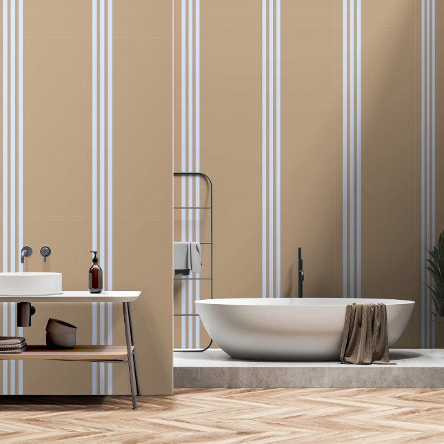 Blaue Streifen auf Tan Tapete (Badezimmer)
