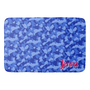 Blaue Tarnung mit rotem Monogramm Badematte