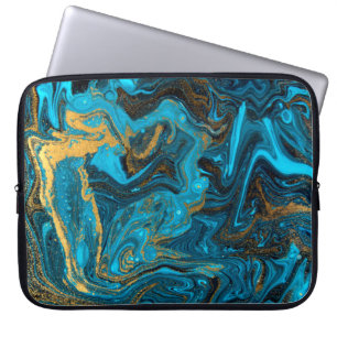 Blaue und goldene Marmorstruktur. Goldmarmor liqu Laptopschutzhülle