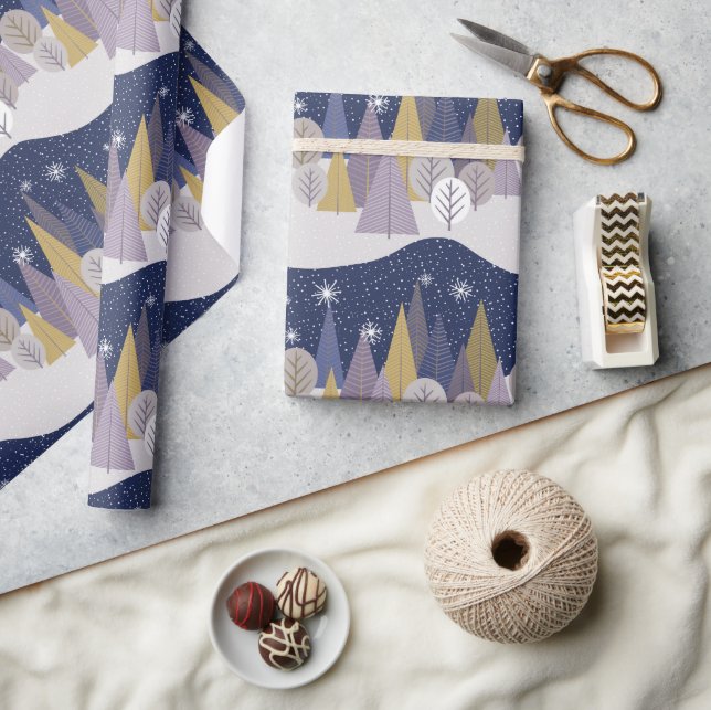 Blaue und goldene skandinavische Weihnachtsbaumen Geschenkpapier (Kunsthandwerk)