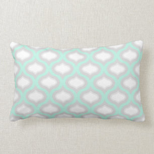Blaue und graue Tile Waves Lumbar Kissen
