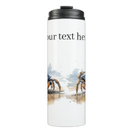 Blaue und orangefarbene Krabbe am Strand Thermosbecher