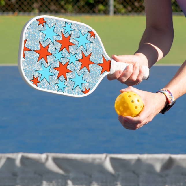 Blaue und rote Sterne Muster Pickleball Schläger (InSitu)