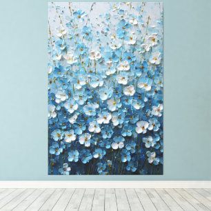Blaue und weiße Blüten mit abstraktem Farbverlauf  Leinwanddruck