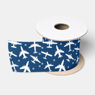 Blaue und weiße Flugzeuge Satinband