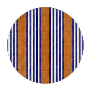 Blaue und weiße Streifen mit verbrannter Orange Schneidebrett