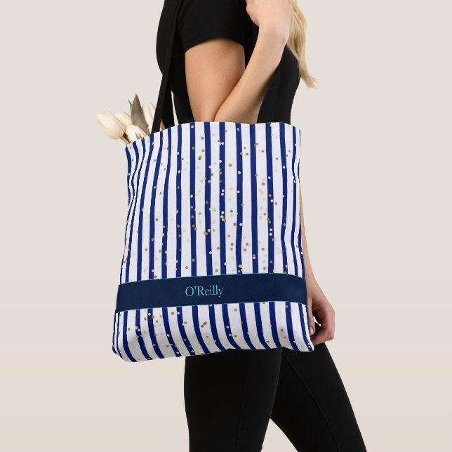 Blaue und weiße Streifen Moderne Monogramme Tasche (Von Nahem)