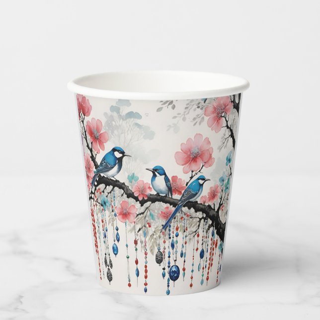 Blaue Vögel auf den Zweigen des Kirschblossoms Pappbecher (Vorderseite)