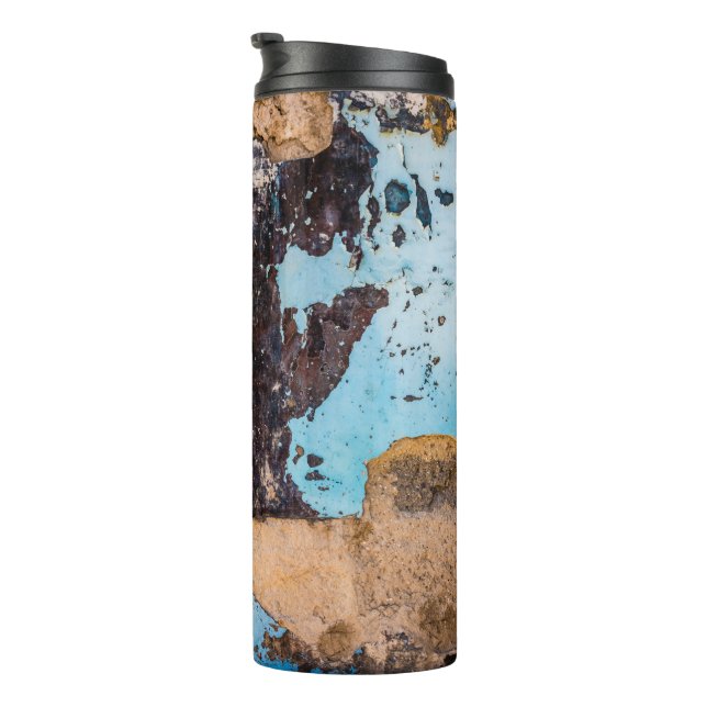 Blaue Wand und Tür Thermosbecher (Nach rechts gedreht)