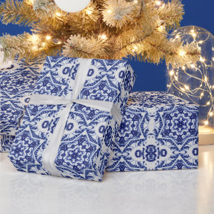 Blaue Weihnachtsstars auf Weiße China Muster Geschenkpapier