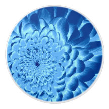 BLAUER BLUMEN-FACH-GRIFF
