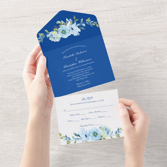 Blauer Blumengarten Hochzeit in einer Einladung (Abreißen)