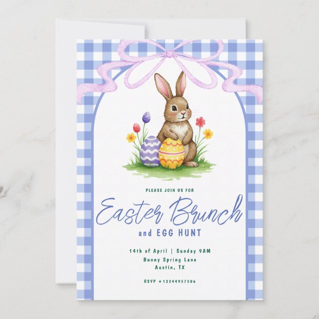 Blauer Blumenhase Wasserfarbe Gingham-Band Ostern Einladung (Vorderseite)