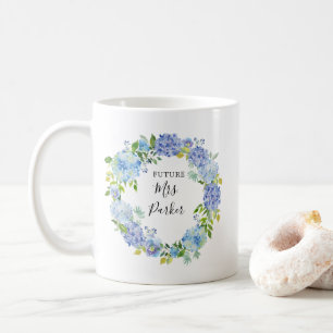 Blauer Blütenbraun als Tasse für Kaffee