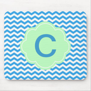 Blauer Chevron, leichte grüne Form, Monogramm Mousepad