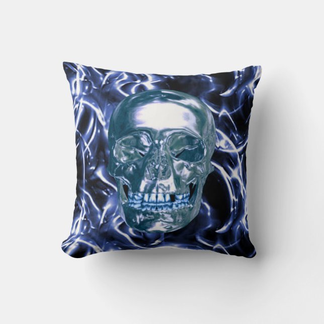 Blauer Chrome-Skull-Reversible Pillow Kissen (Vorderseite)