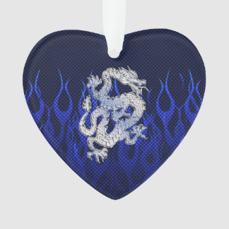 Blauer Drache im Chrom-Kohlenstoff, der Flammen Ornament
