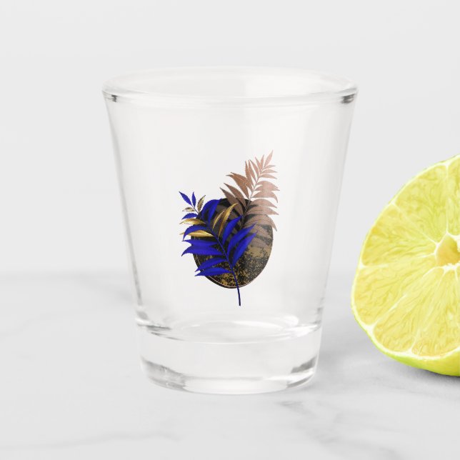 Blauer Farn im schwarzen Kreis Schnapsglas (Vorderseite)