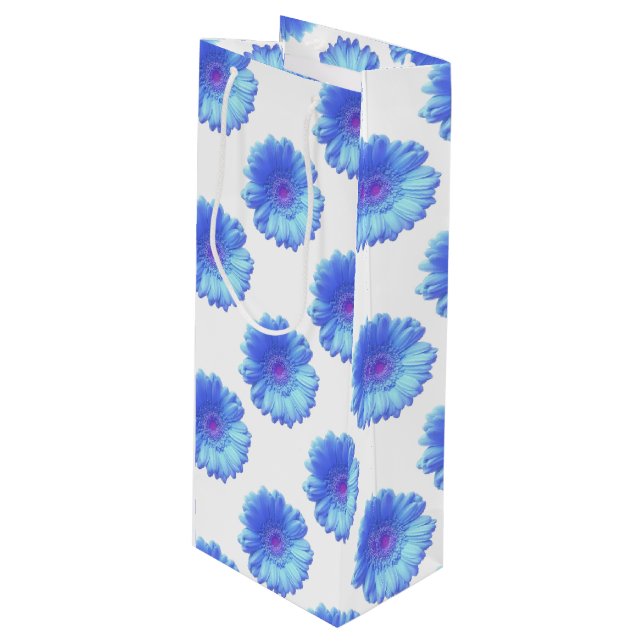 Blauer Gänseblümchen Geschenktüte Für Weinflaschen (Vorderseite Schrägansicht)