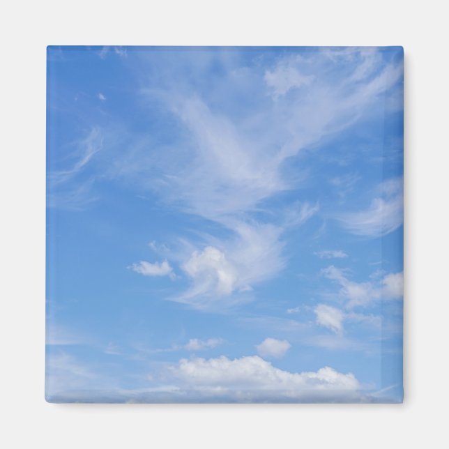 Blauer Himmel mit wispy Wolken Magnet (Vorne)