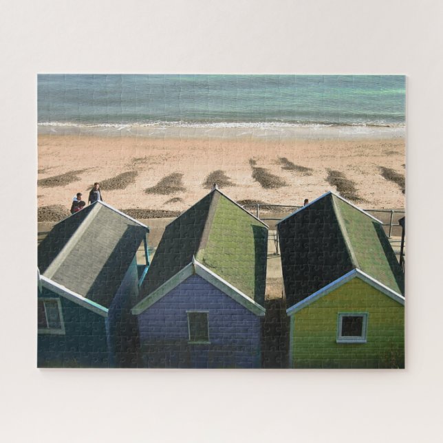Blauer Himmel und englisches Foto am Meer (Horizontal)
