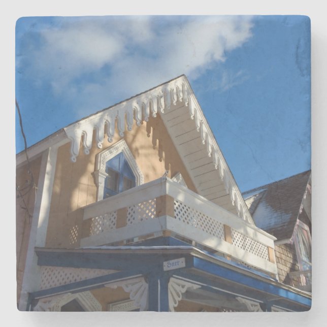 Blauer Himmel und Lebkuchen - Martha's Vineyard Steinuntersetzer (Vorderseite)