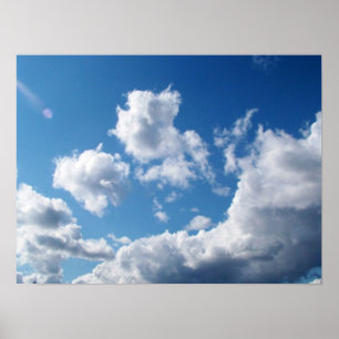 Blauer Himmel und weiße Wolken Poster
