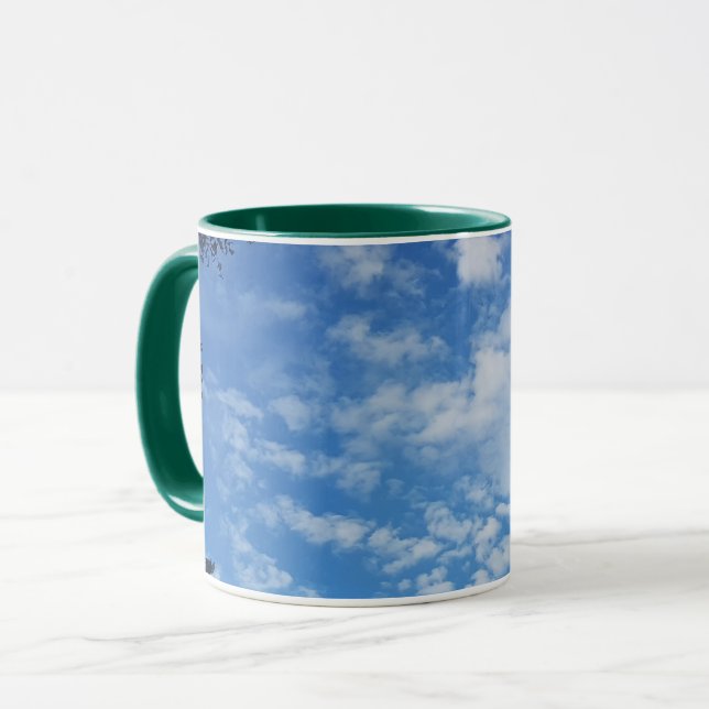 Blauer Himmel-Weiß bewölkt Tasse (Vorderseite Links)