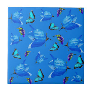 Blauer Kingfisher Schmetterlinge und Glocken-Blume Fliese