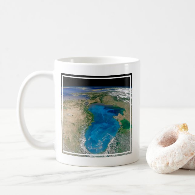 Blauer Phytoplankton blühen im Schwarzen Meer Kaffeetasse (Mit Donut)