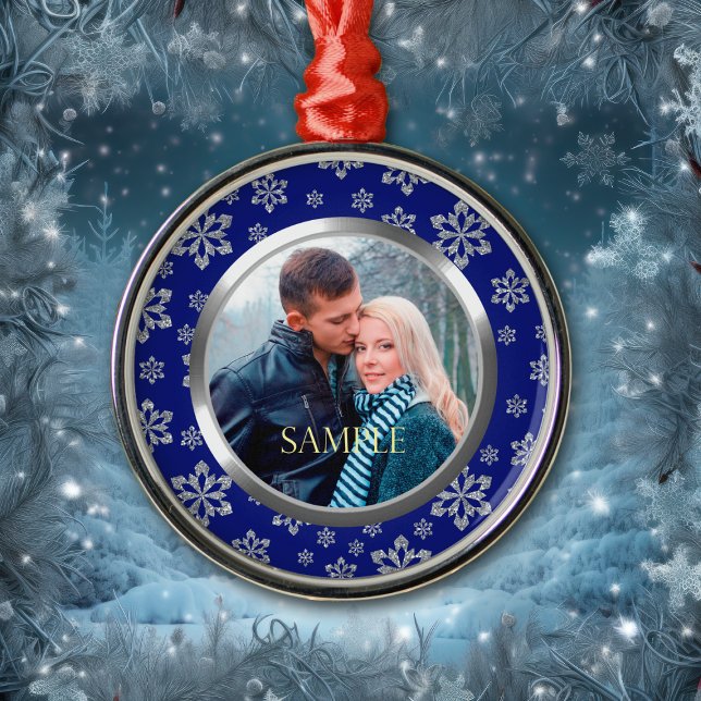 Blauer Rahmen Silver Snowflake Template Silbernes Ornament (Von Creator hochgeladen)