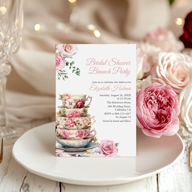 Blauer Rosa Blumenkohl Teacup Brautparty Brunch Einladung (Blush Pink Floral Teacup Bridal Shower Brunch Invitation on a table with white and pink peonies)