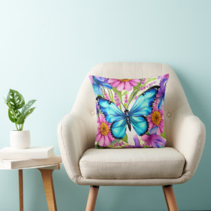 Blauer Schmetterling in einem Feld von Blume Kissen