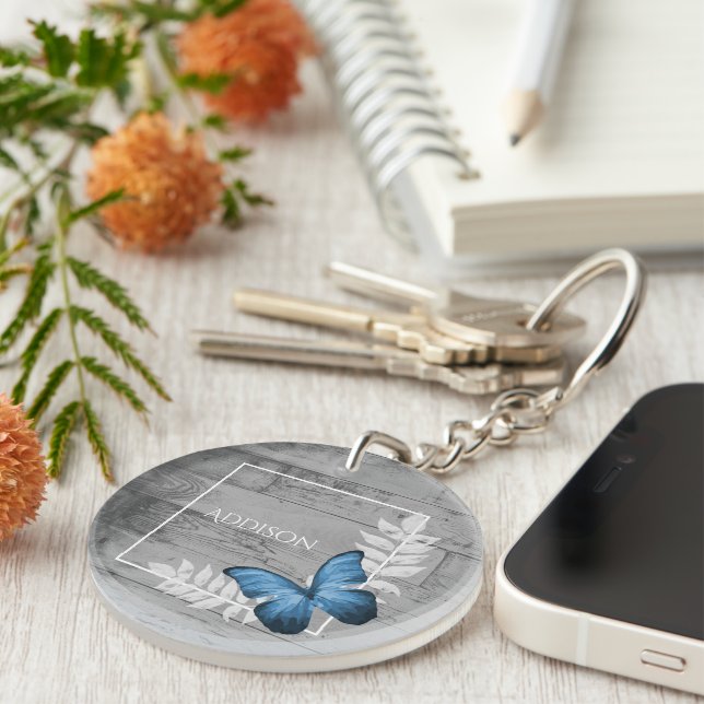 Blauer Schmetterling Rustikaler Personalisierter S Schlüsselanhänger (Vorderseite rechts)