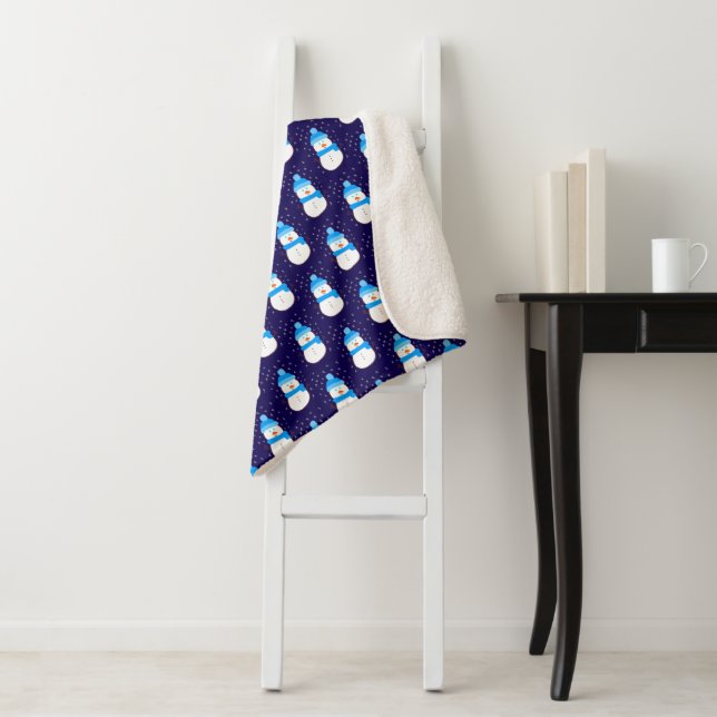 Blauer Schneemann in Flurry Sherpadecke (Beispiel)