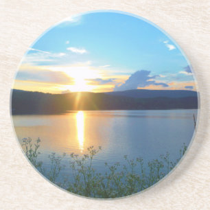 Blauer Sonnenuntergang am See Getränkeuntersetzer