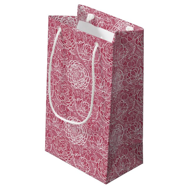 Blauer Spitze-Blumen-Musterhintergrund Kleine Geschenktüte (Rückseite Schrägansicht)