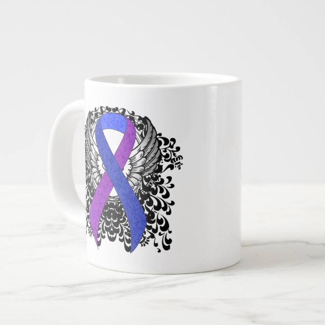 Blauer und Lila Band mit Flügeln Jumbo-Tasse (Vorderseite Links)