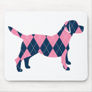 Blauer und rosa Rauten-Labrador-HundeT - Shirt Mousepad