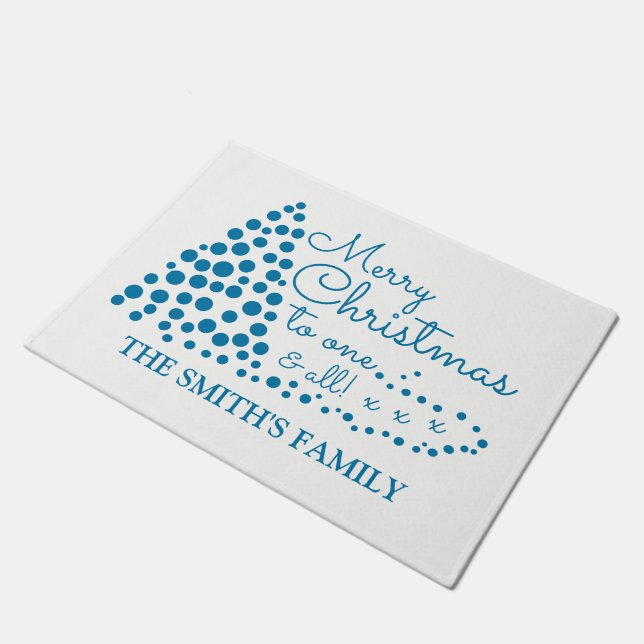 Blauer Weihnachtsbaum, Personalisierte Familiennam Fußmatte (Schrägansicht)