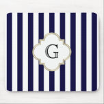 Blauer weißer Streifen, weißes Monogramm-Etikett Mousepad<br><div class="desc">Navy Blue und White Medium Stripes Muster mit White Monogram Label =========== Ein klassisches,  stilvolles,  schicke gestreiftes Muster in mittelgroßen Marineblasen in Blau und Weiß. Passen Sie Ihr Monogramm an. 2013 ©FantabulousPatterns Alle Rechte vorbehalten</div>