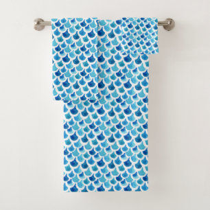 Blaues Aquarell-Skala-Muster Badhandtuch Set