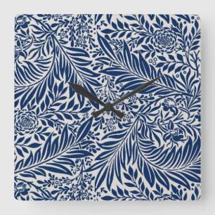 blaues Blumenmuster mit vielfältigen Blättern und Quadratische Wanduhr