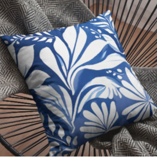 Blaues botanisches Wasserfarben-Blumenmuster Kissen